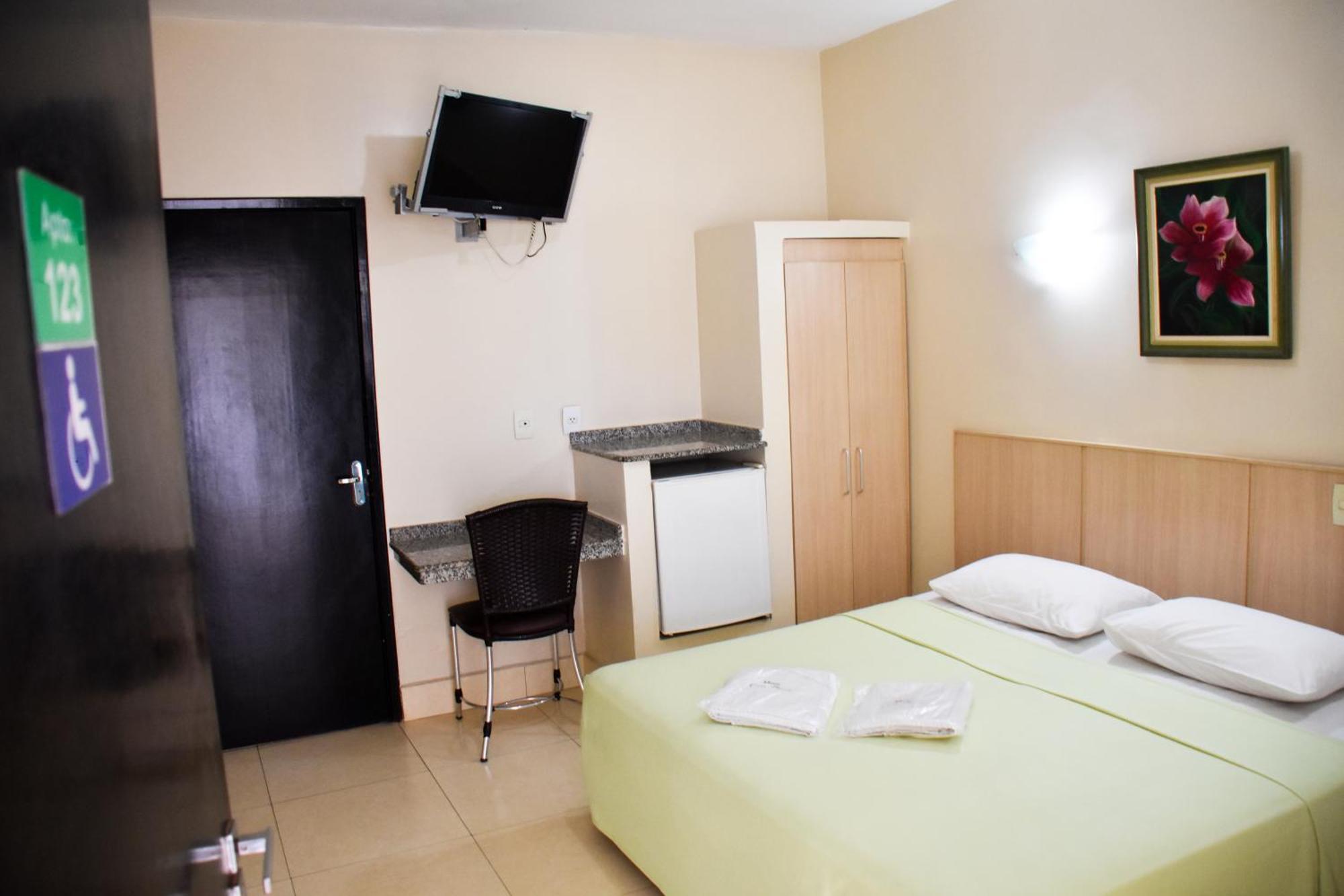 Hotel Casa Nova Várzea Grande Eksteriør bilde